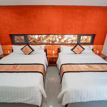 Truong Phu House - Hotel & Apartment Hue Bagian luar foto