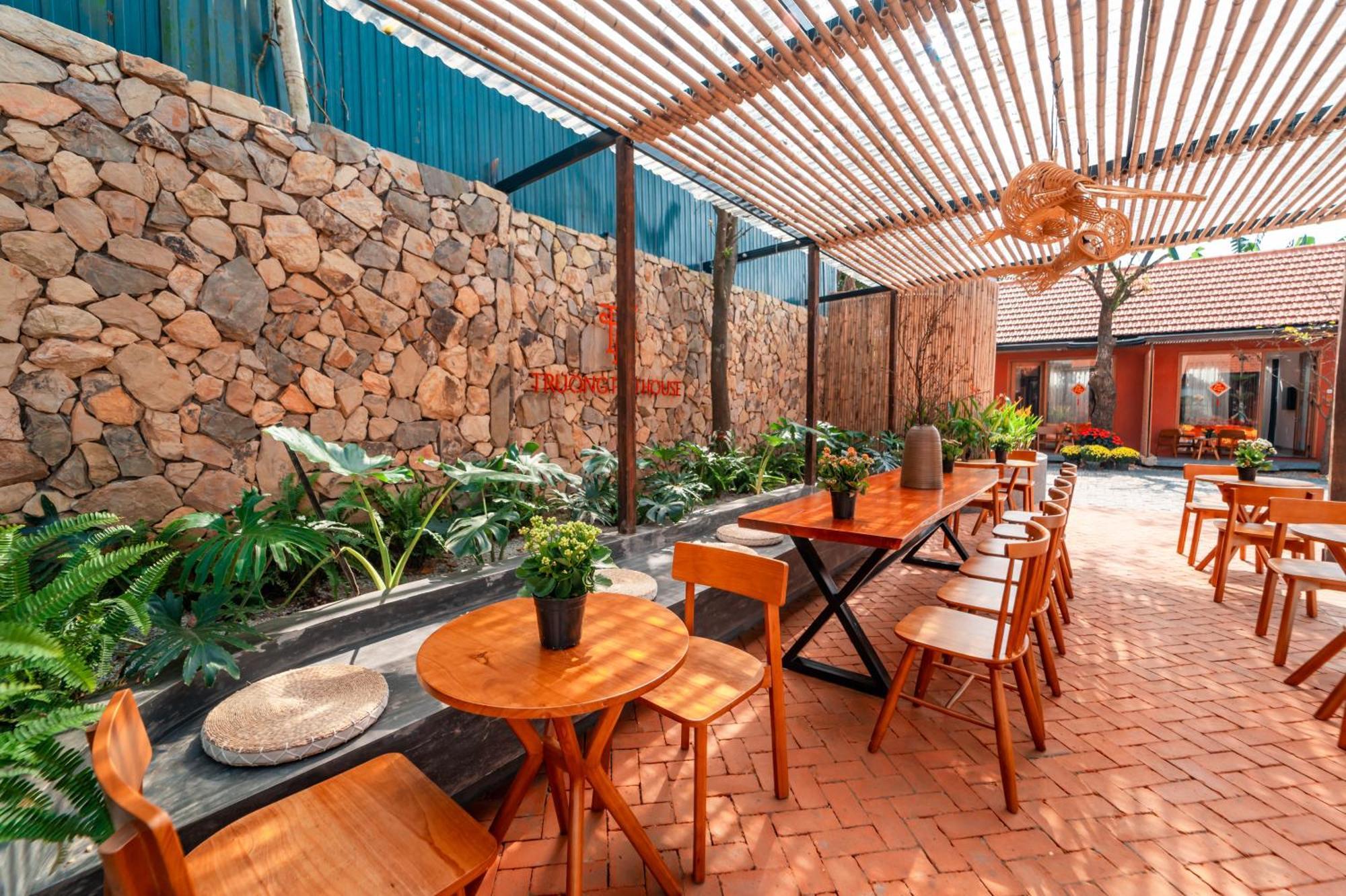 Truong Phu House - Hotel & Apartment Hue Bagian luar foto