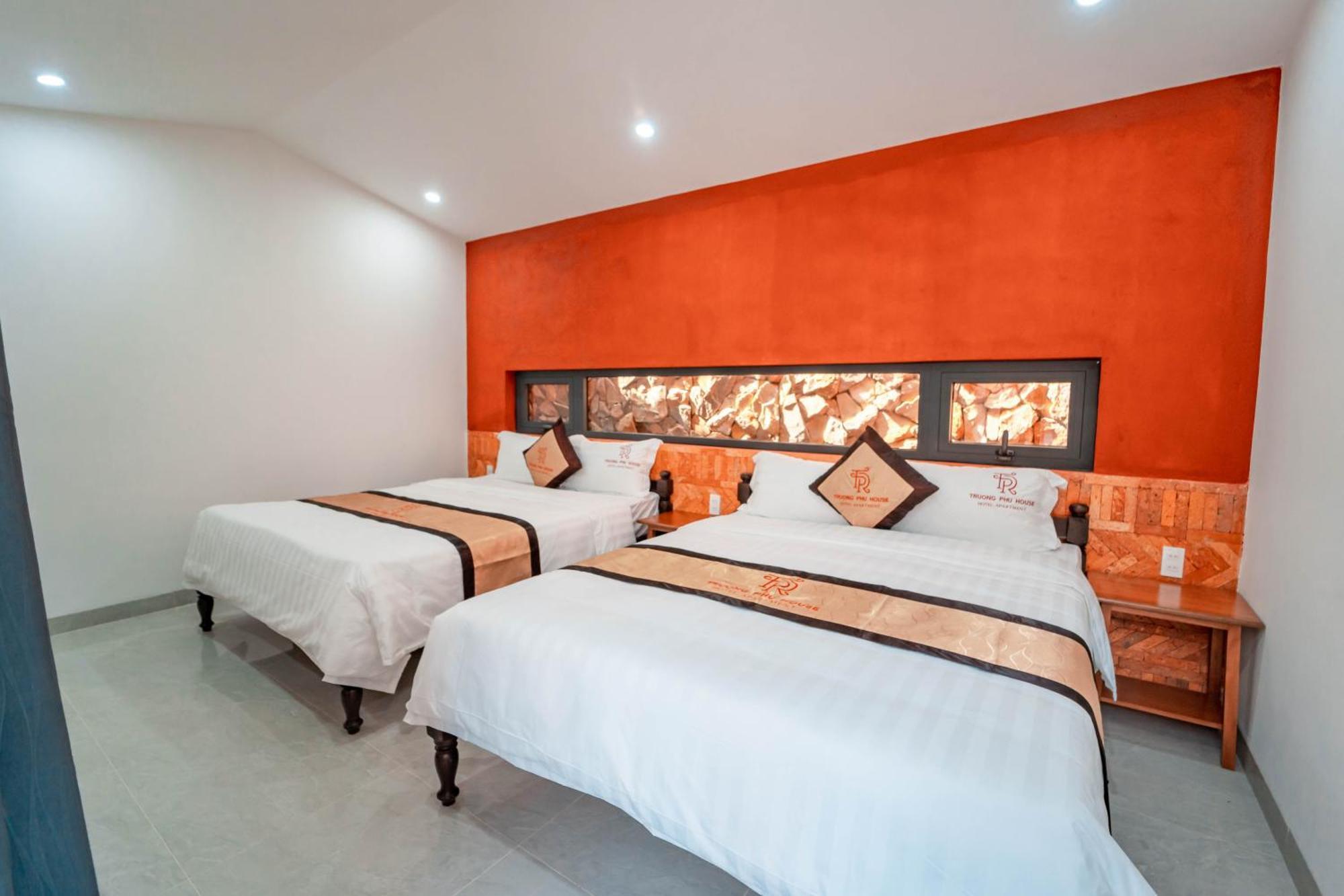 Truong Phu House - Hotel & Apartment Hue Bagian luar foto