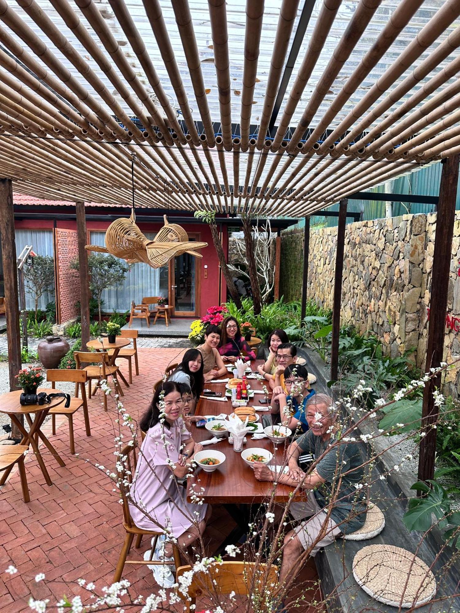 Truong Phu House - Hotel & Apartment Hue Bagian luar foto