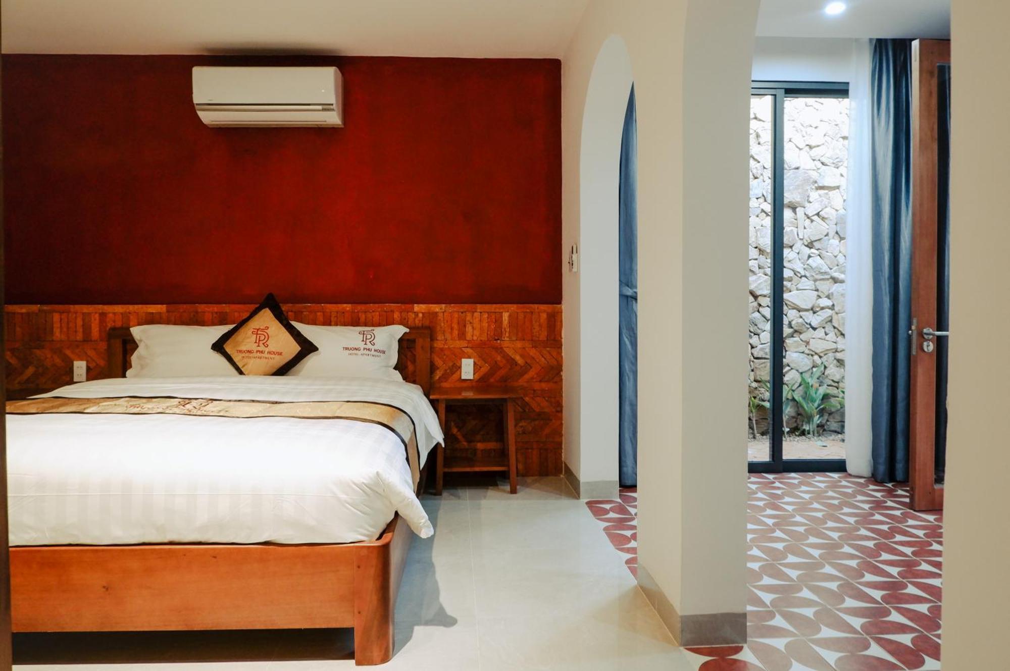Truong Phu House - Hotel & Apartment Hue Bagian luar foto